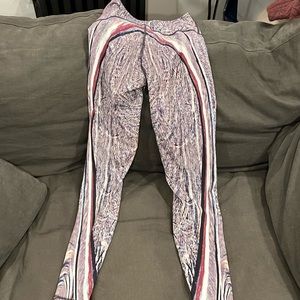 Lululemon leggings (pair of two) size 6